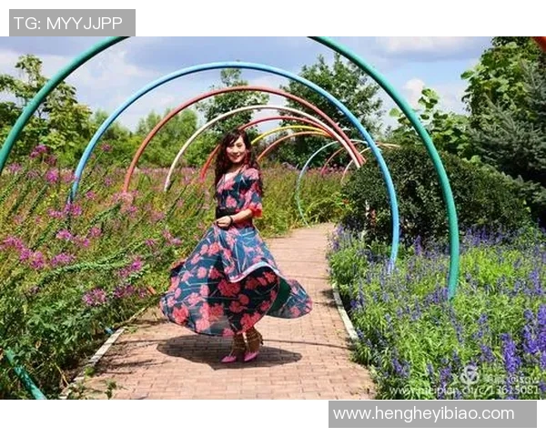 与杨丽对话探讨她的足球生涯与成长历程的精彩瞬间